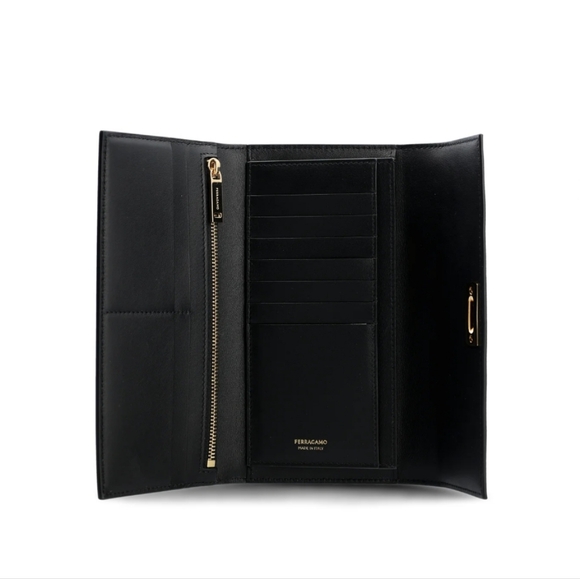 Ferragamo leather wallet - Picture 5 of 9